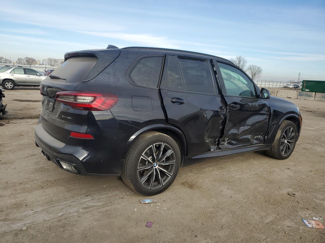 2023 BMW X5 XDRIVE4 - Image 3