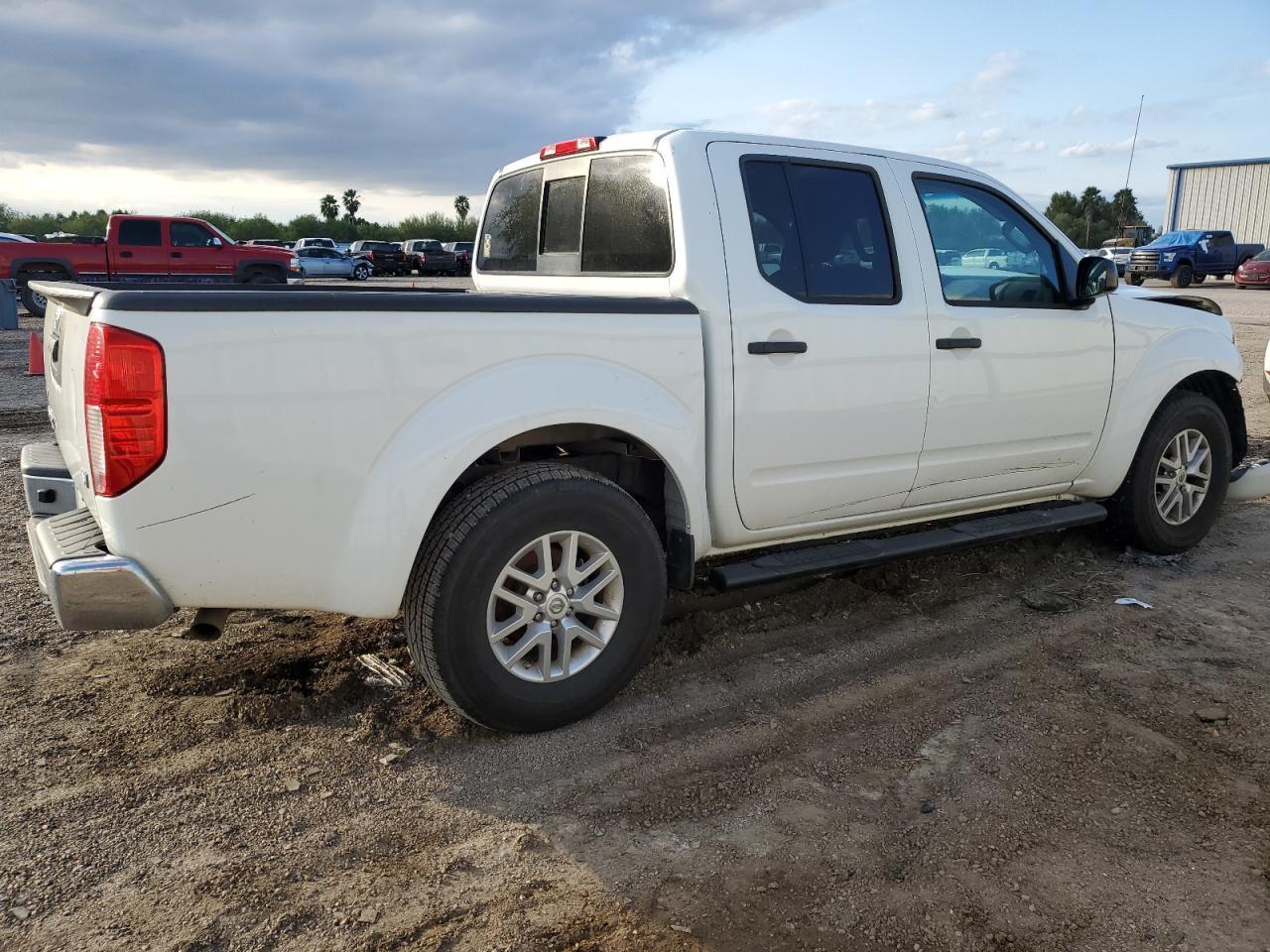 2016 NISSAN FRONTIER S - Image 3