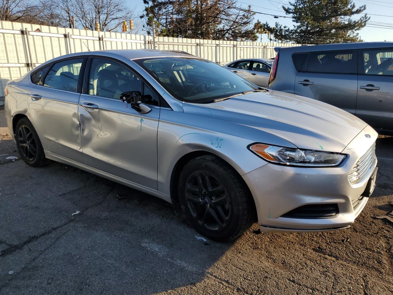 2014 FORD FUSION SE - Фото 4