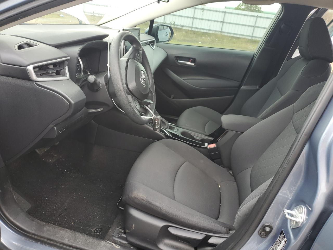 2020 TOYOTA COROLLA LE - Фото 7