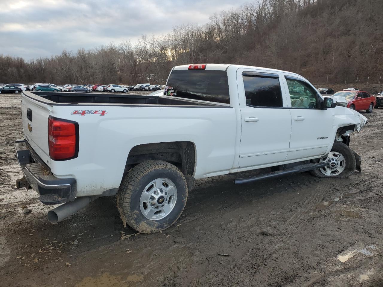 2015 CHEVROLET SILVERADO - Image 3