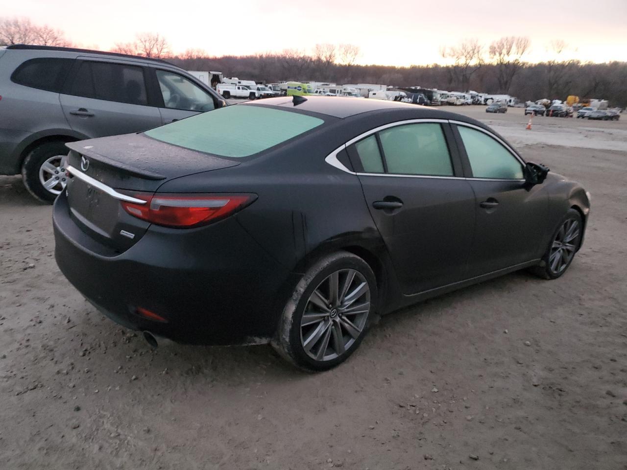 2018 MAZDA 6 GRAND TO - Фото 3