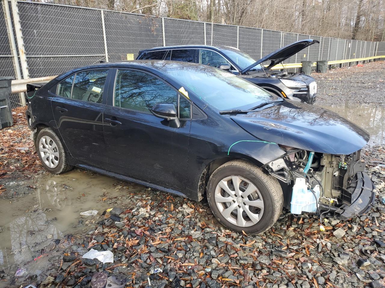 2022 TOYOTA COROLLA LE - Фото 4