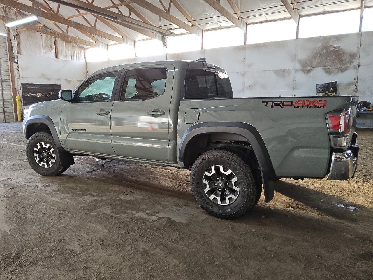 2023 TOYOTA TACOMA DOU - Фото 2