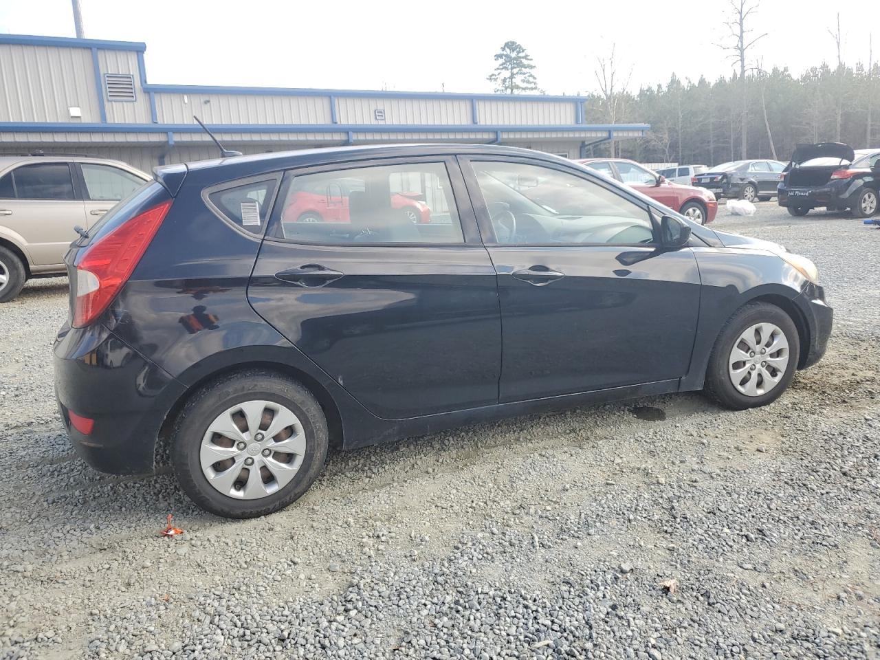 2017 HYUNDAI ACCENT SE - Image 3