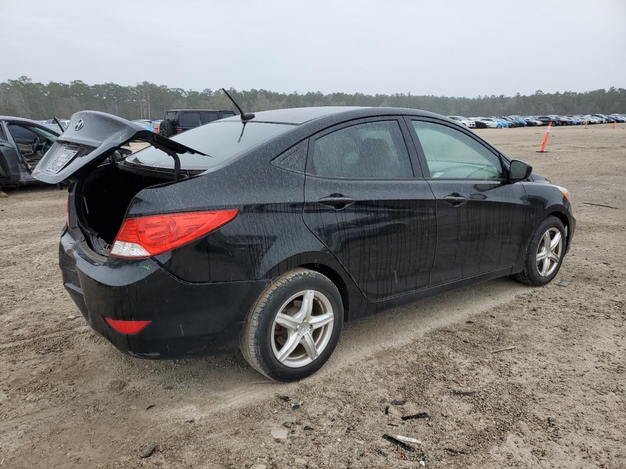 2014 HYUNDAI ACCENT GLS - Фото 3