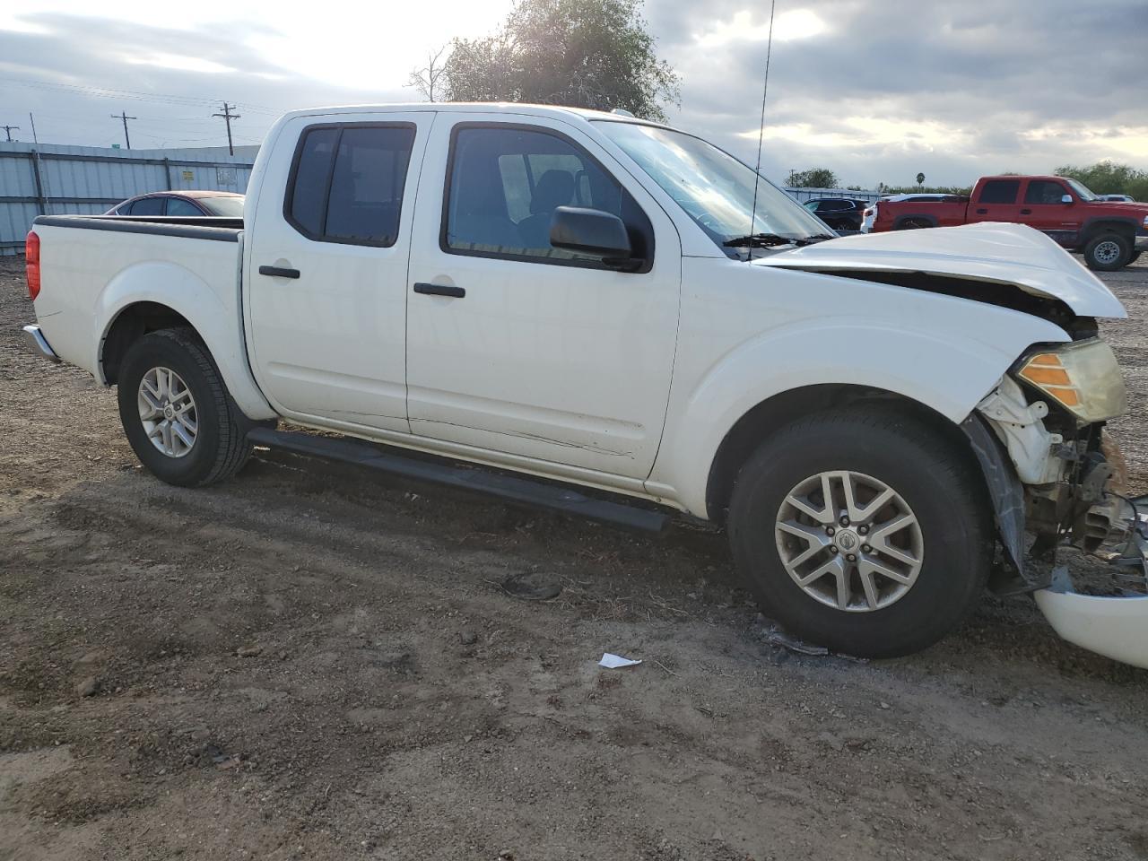 2016 NISSAN FRONTIER S - Image 4