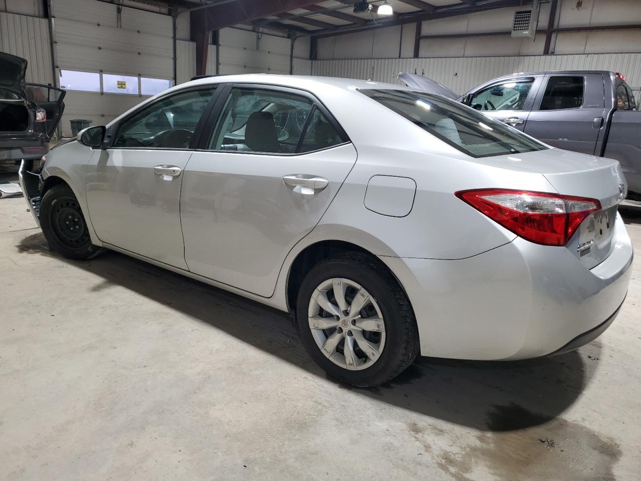 2015 TOYOTA COROLLA L - Фото 2