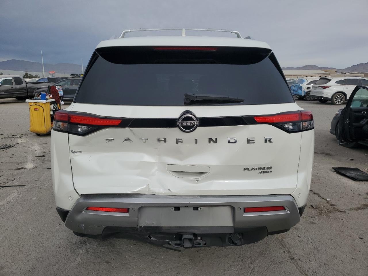 2023 NISSAN PATHFINDER - Image 6