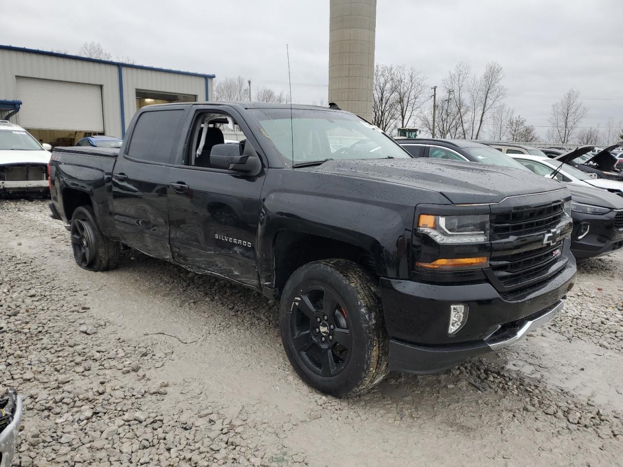 2018 CHEVROLET SILVERADO - Image 4