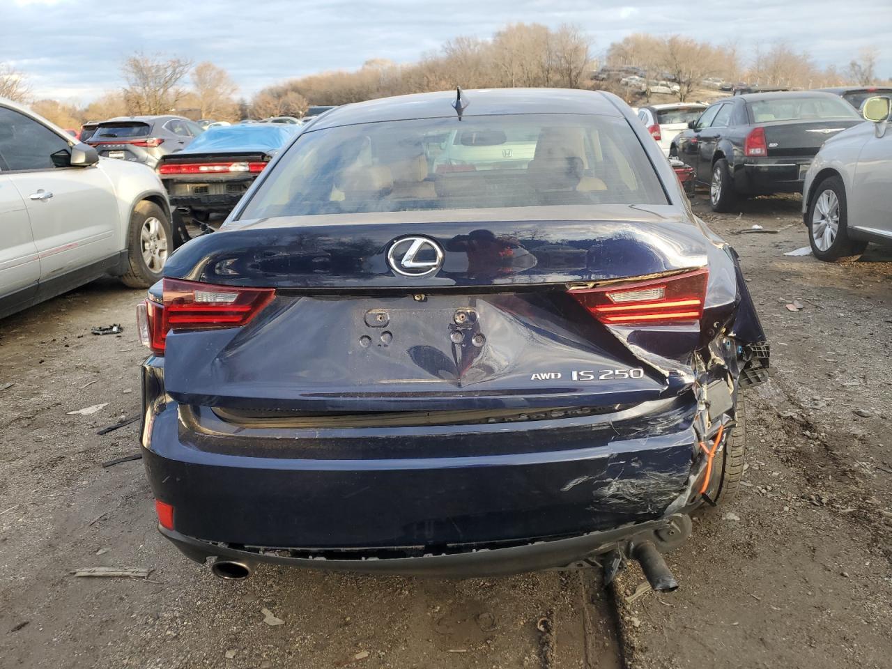 2014 LEXUS IS 250 - Image 6