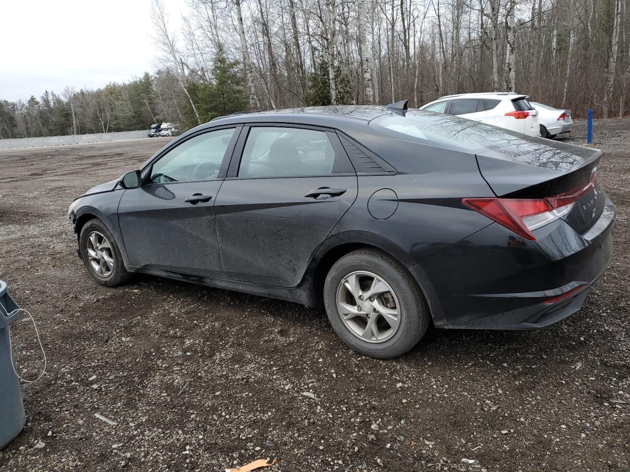 2022 HYUNDAI ELANTRA SE - Фото 2