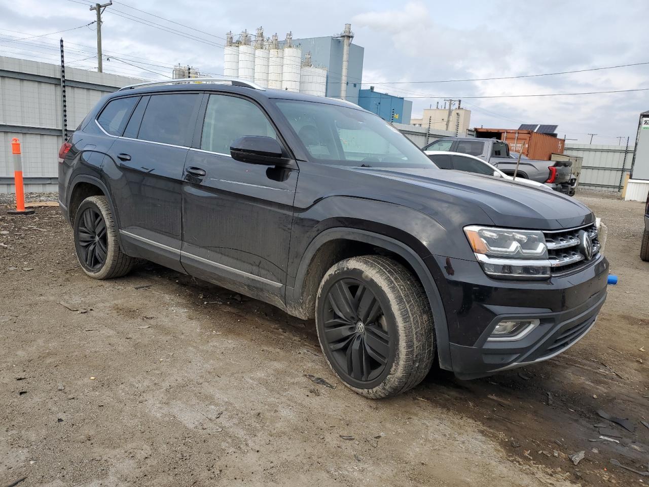2019 VOLKSWAGEN ATLAS SEL - Image 4