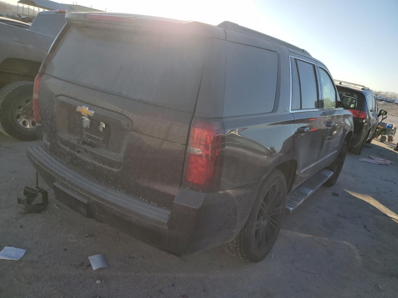 2017 CHEVROLET TAHOE K150 - Фото 3