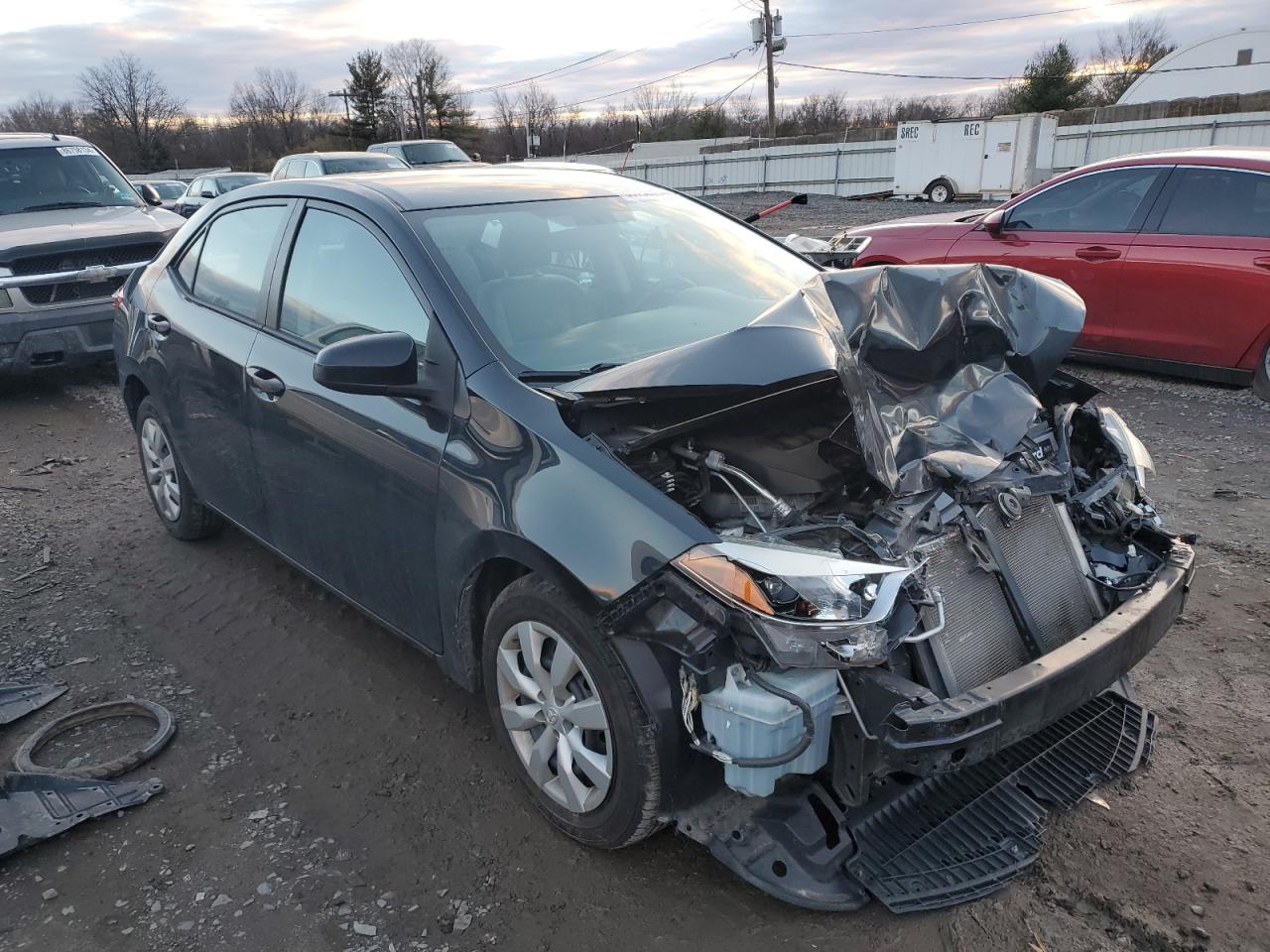 2015 TOYOTA COROLLA L - Image 4