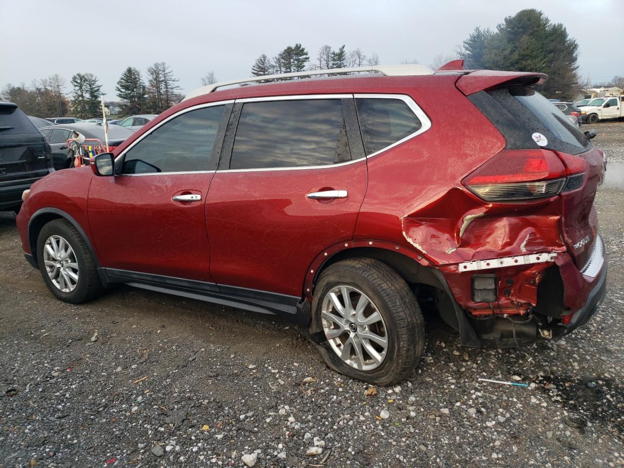 2018 NISSAN ROGUE S - Фото 2