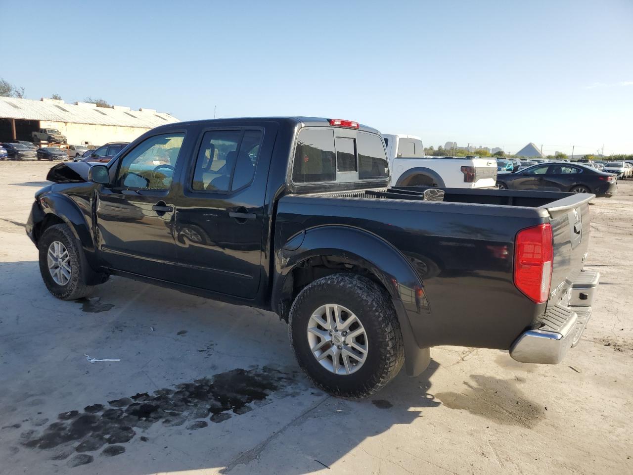 2019 NISSAN FRONTIER S - Фото 2
