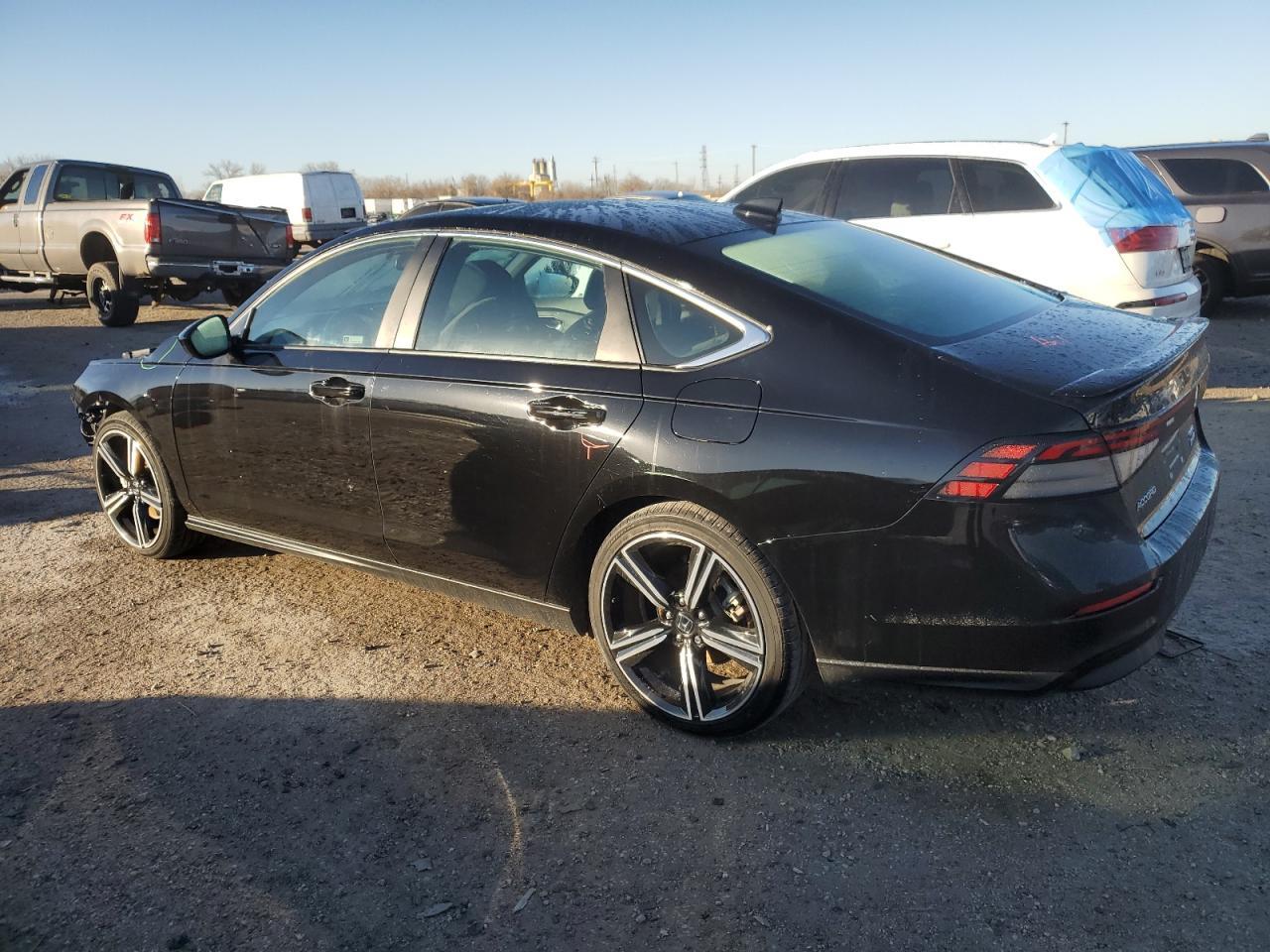2023 HONDA ACCORD HYB - Image 2