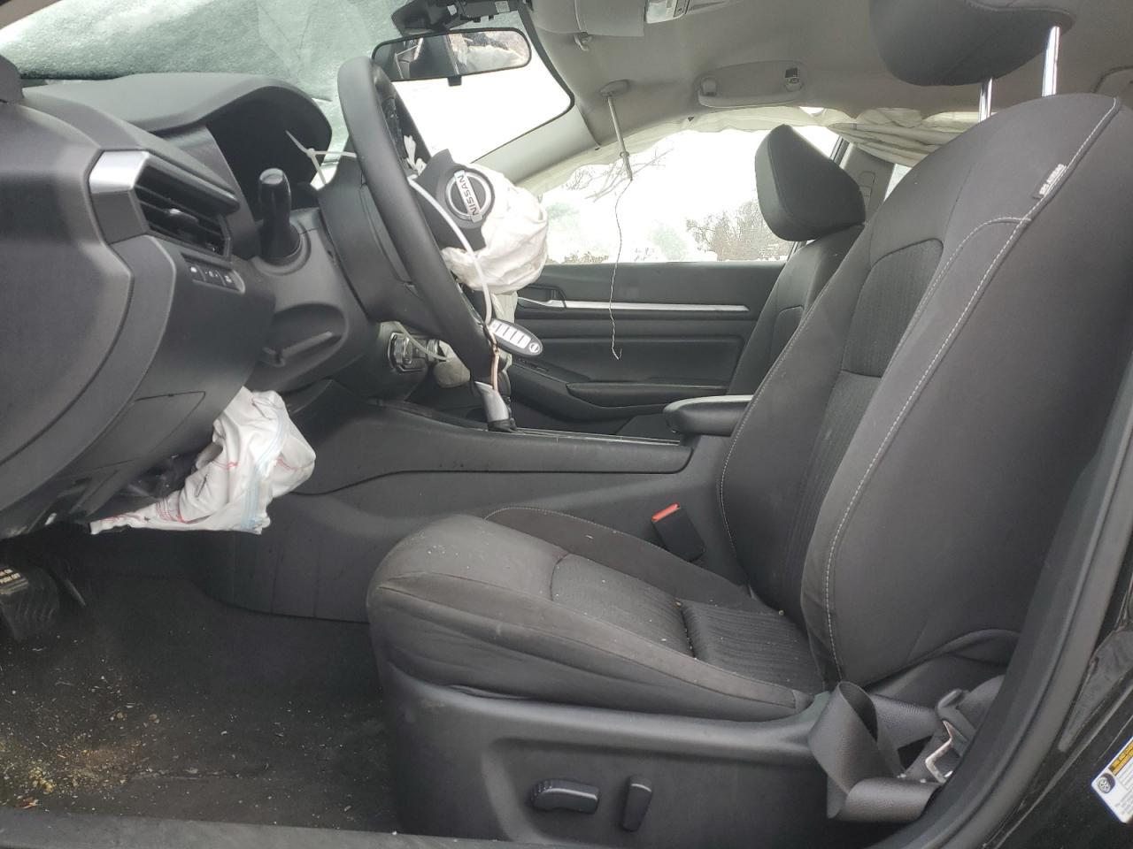 2022 NISSAN ALTIMA SV - Image 7