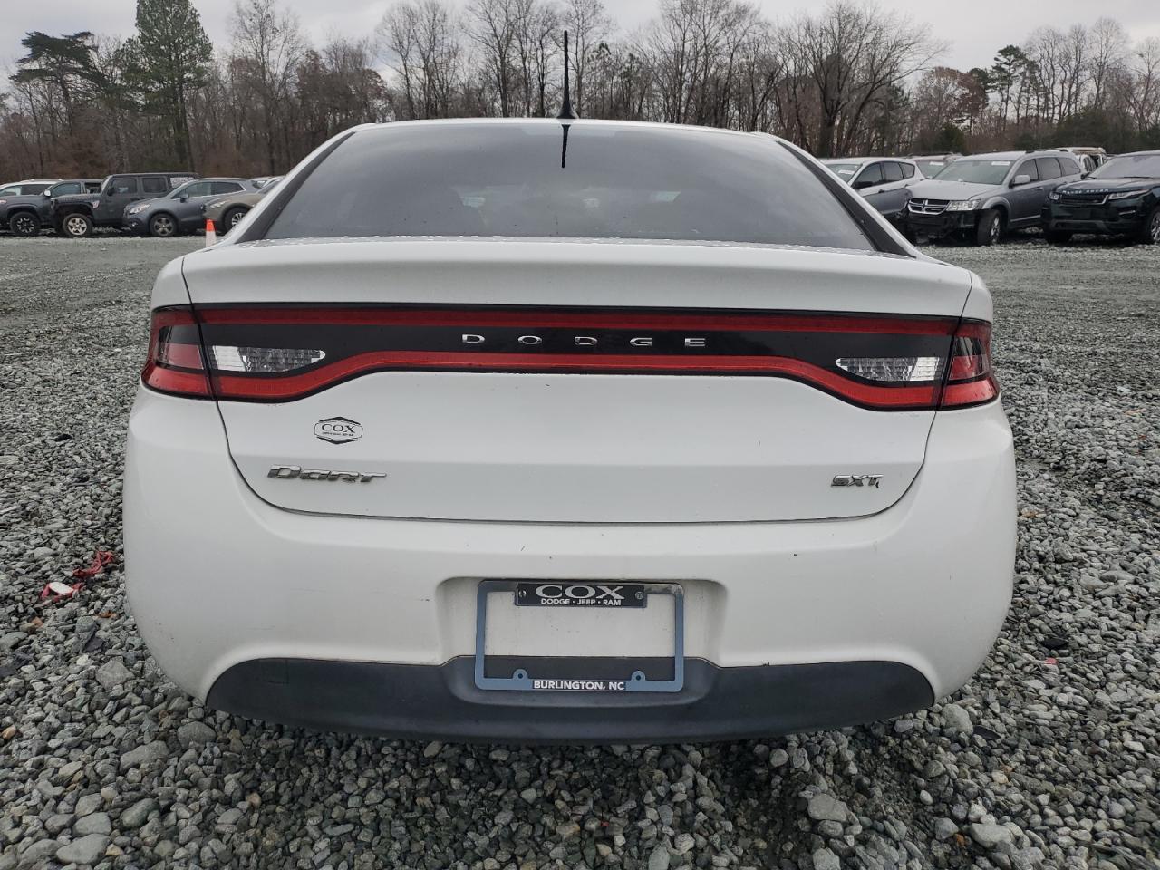 2015 DODGE DART SXT - Фото 6