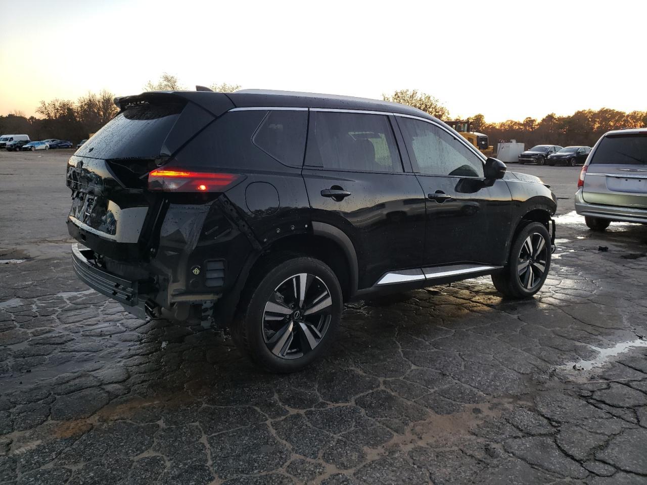 2023 NISSAN ROGUE PLAT - Image 3
