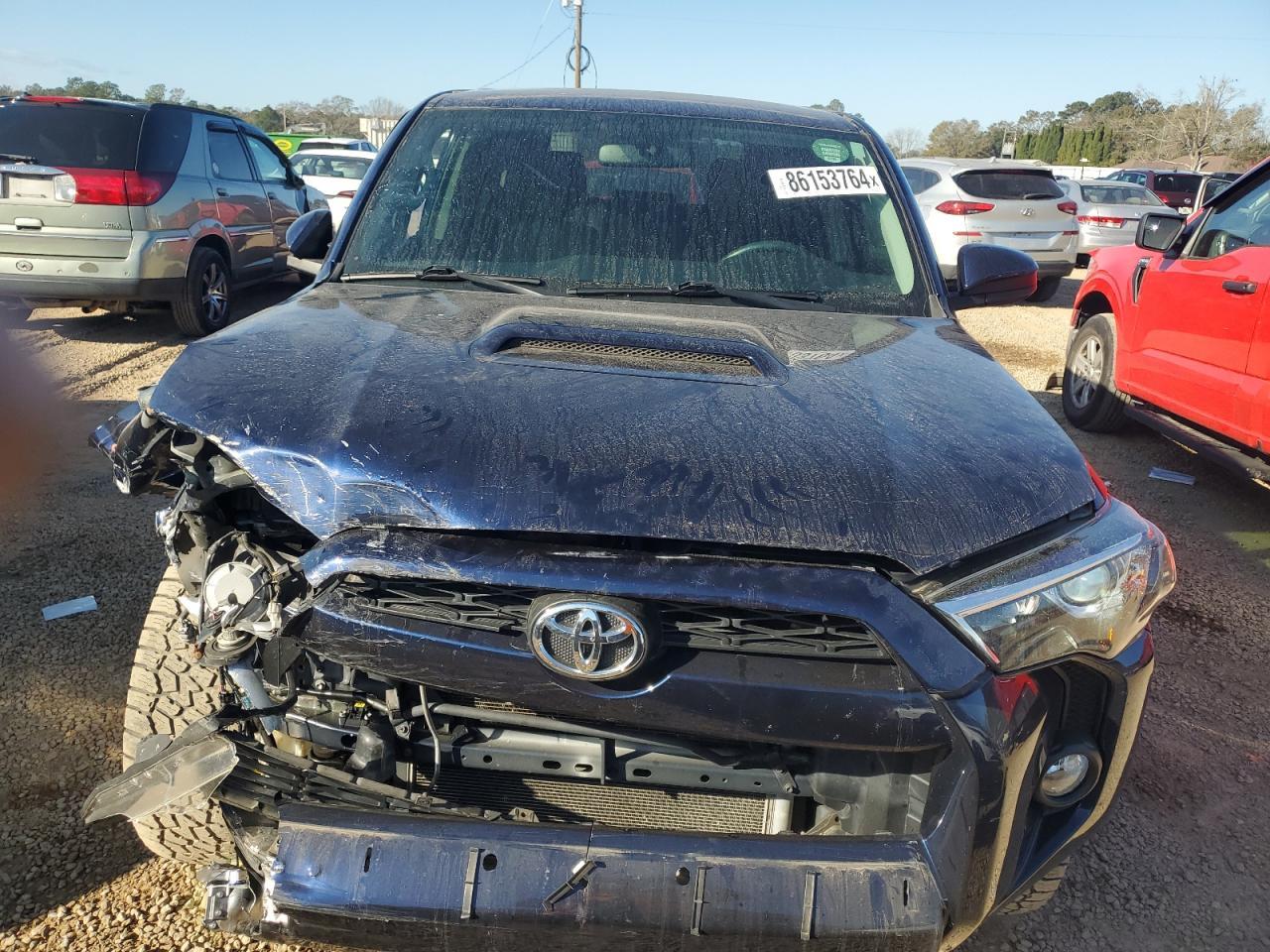 2019 TOYOTA 4RUNNER SR - Image 5