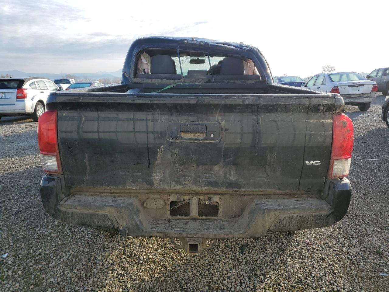 2017 TOYOTA TACOMA DOU - Фото 6