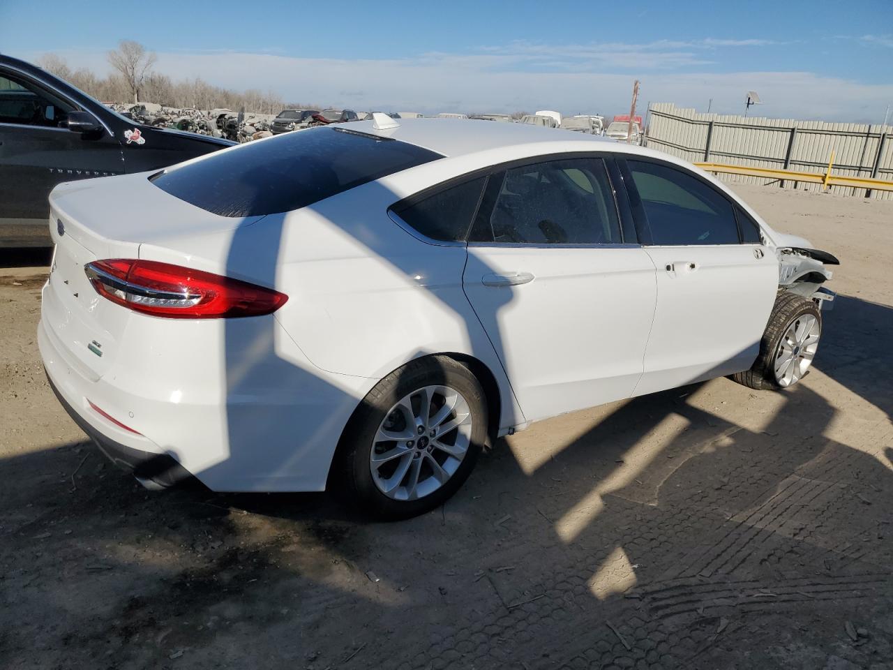 2020 FORD FUSION SE - Фото 3