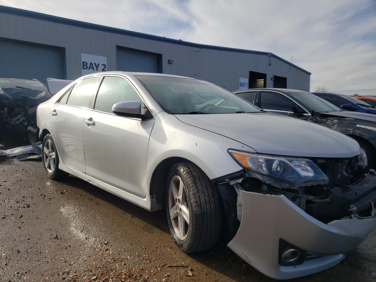 2013 TOYOTA CAMRY L - Image 4