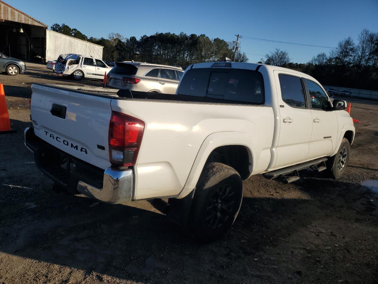 2023 TOYOTA TACOMA DOU - Фото 3