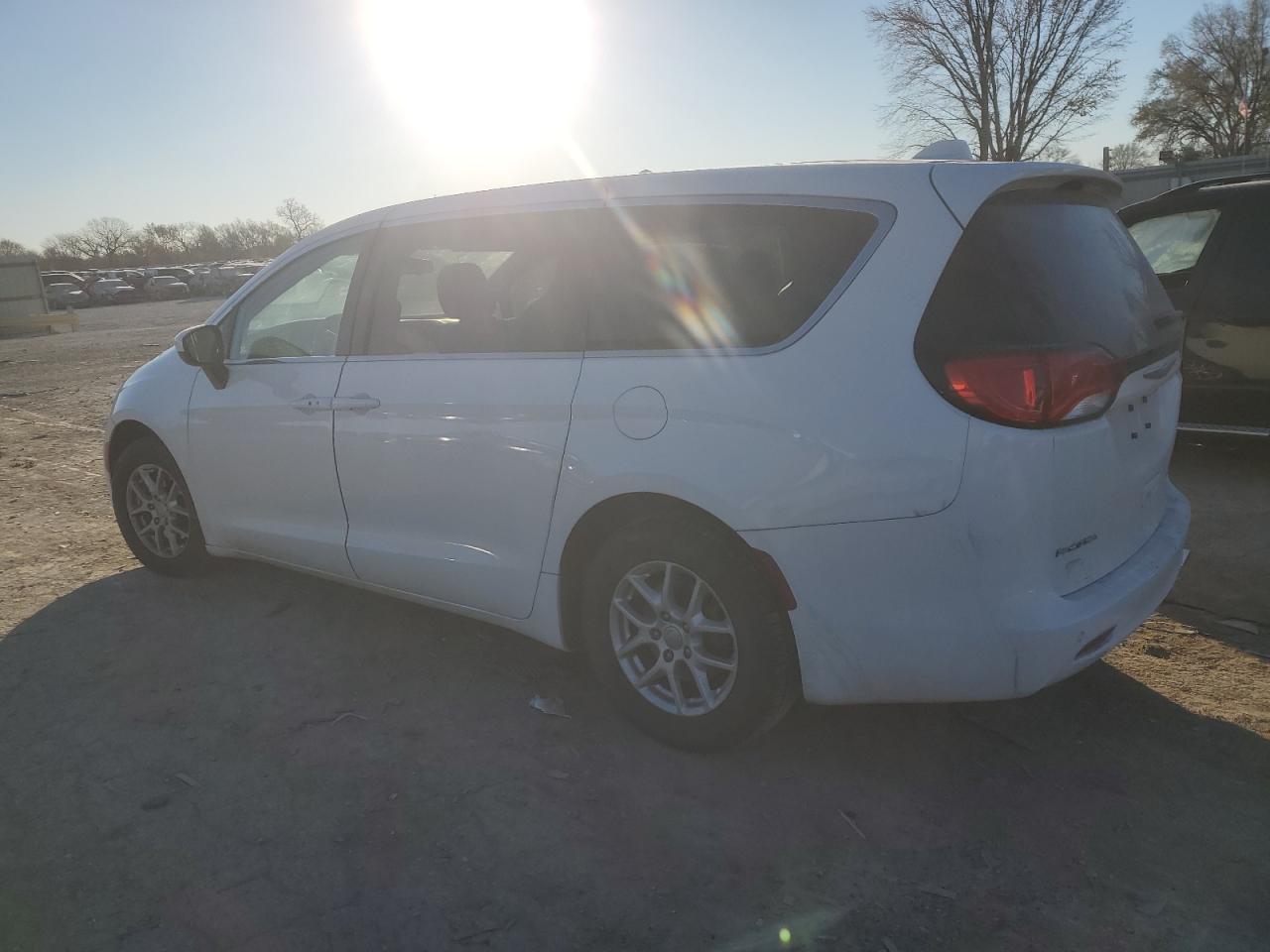 2017 CHRYSLER PACIFICA L - Фото 2