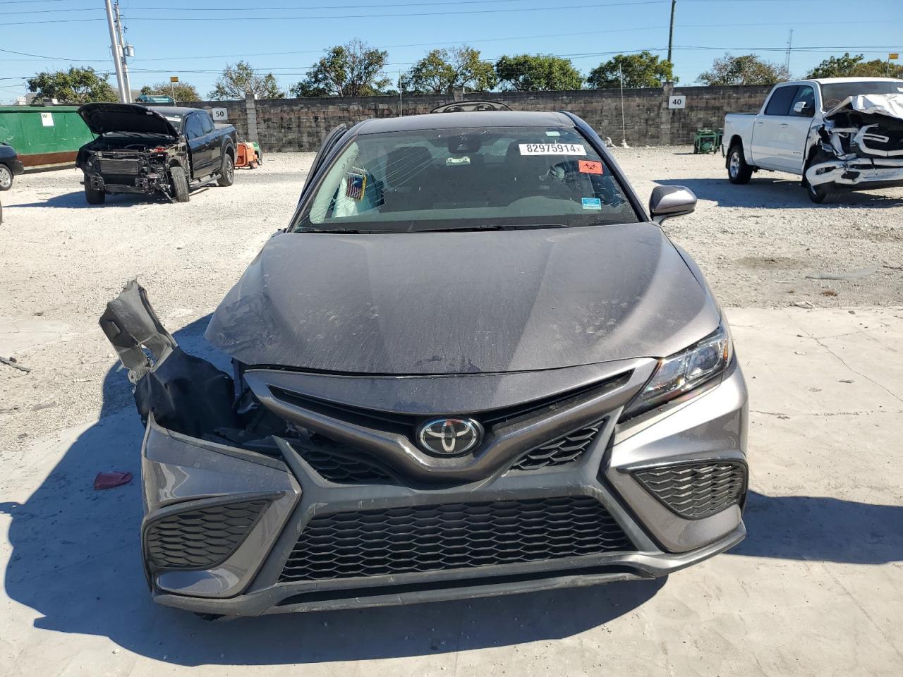 2021 TOYOTA CAMRY SE - Image 5