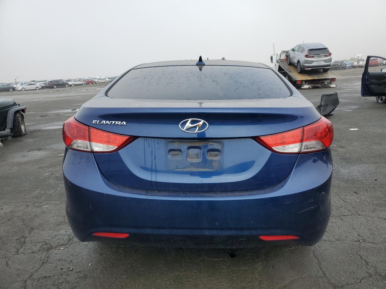 2013 HYUNDAI ELANTRA GL - Image 6