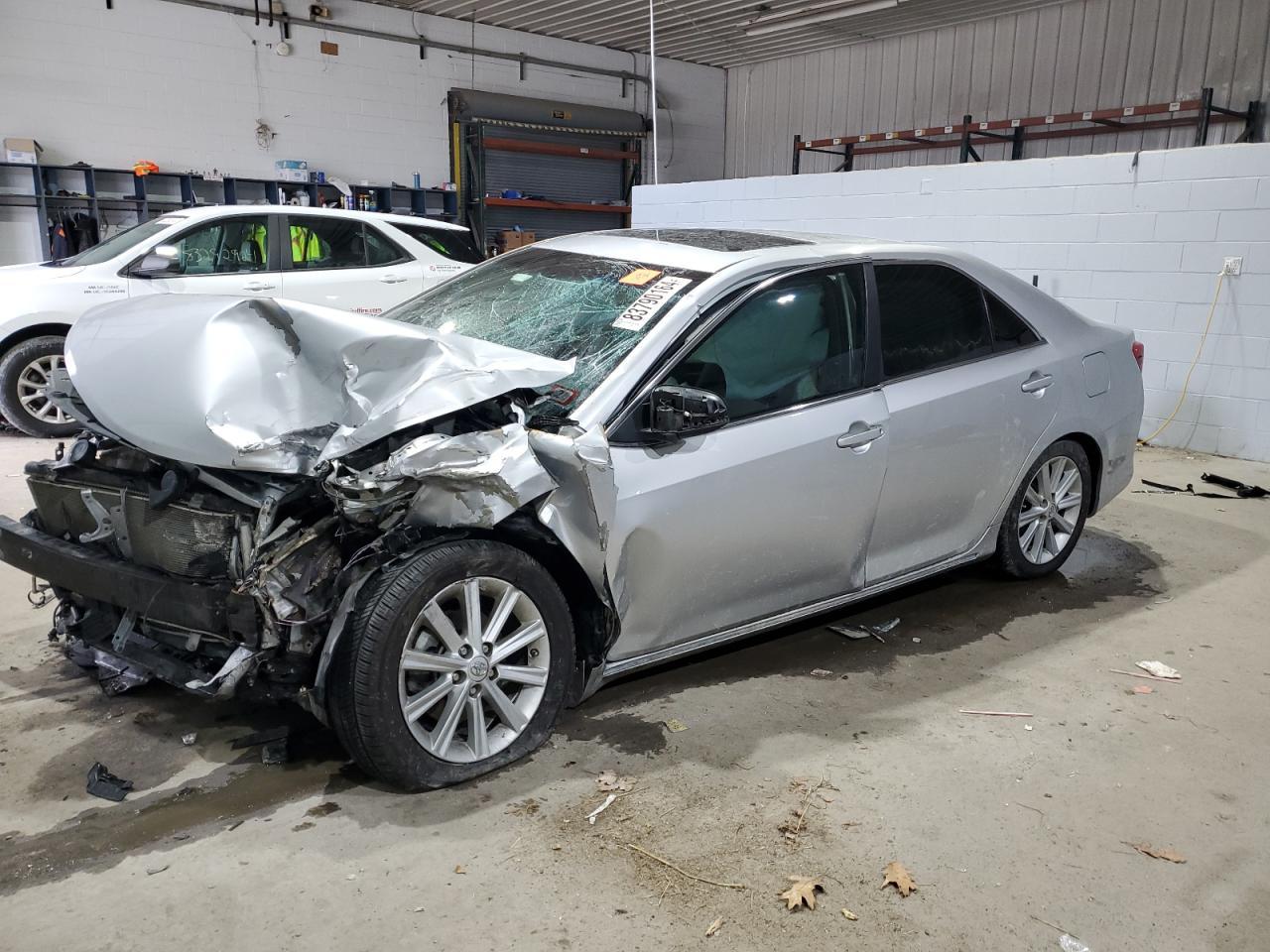 2013 TOYOTA CAMRY L