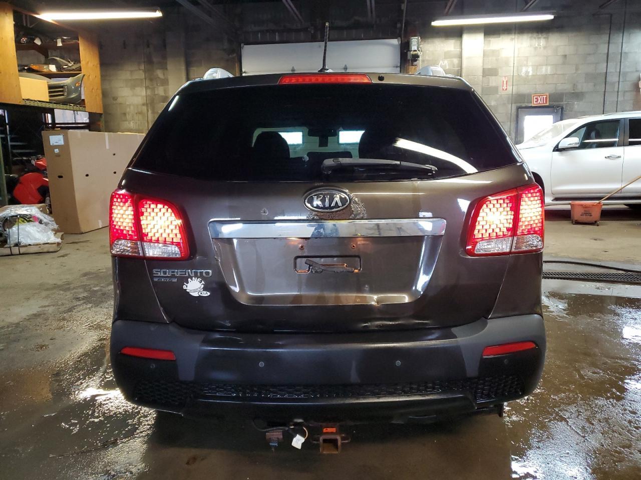 2012 KIA SORENTO BA - Image 6