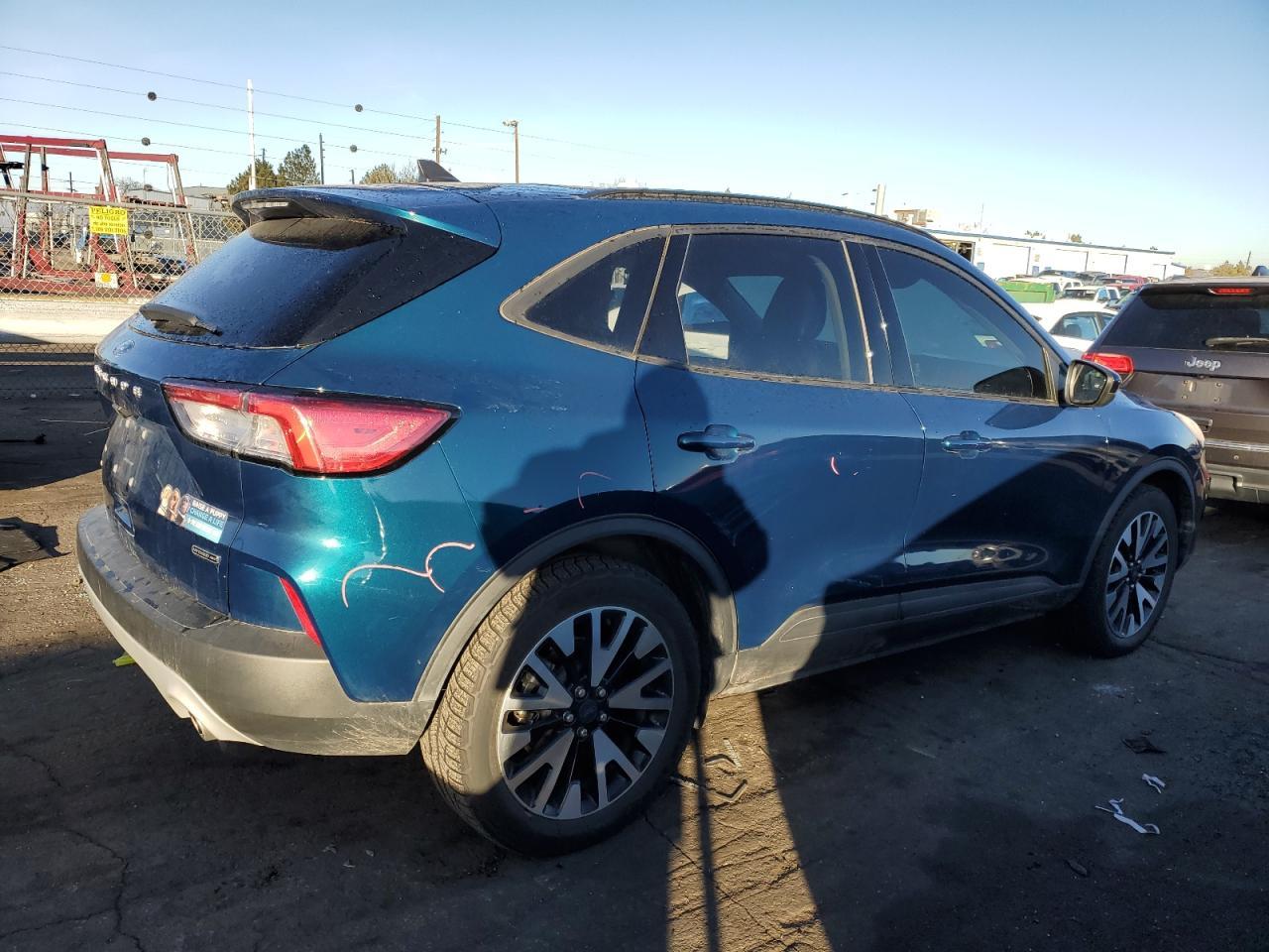 2020 FORD ESCAPE SE - Image 3
