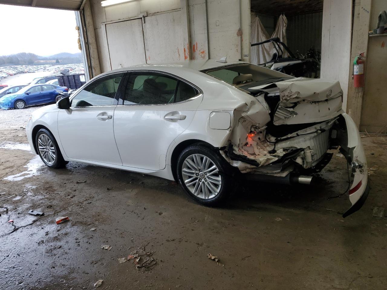 2014 LEXUS ES 350 - Image 2
