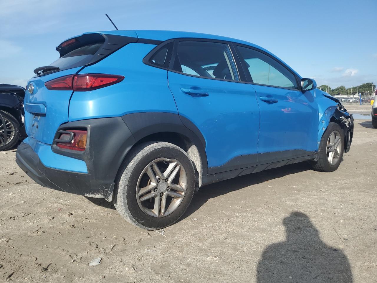 2020 HYUNDAI KONA SE - Фото 3