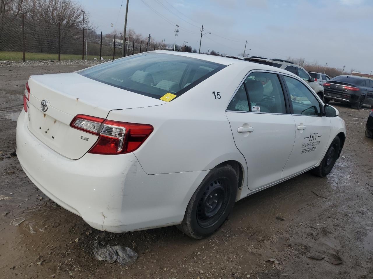 2013 TOYOTA CAMRY L - Image 3