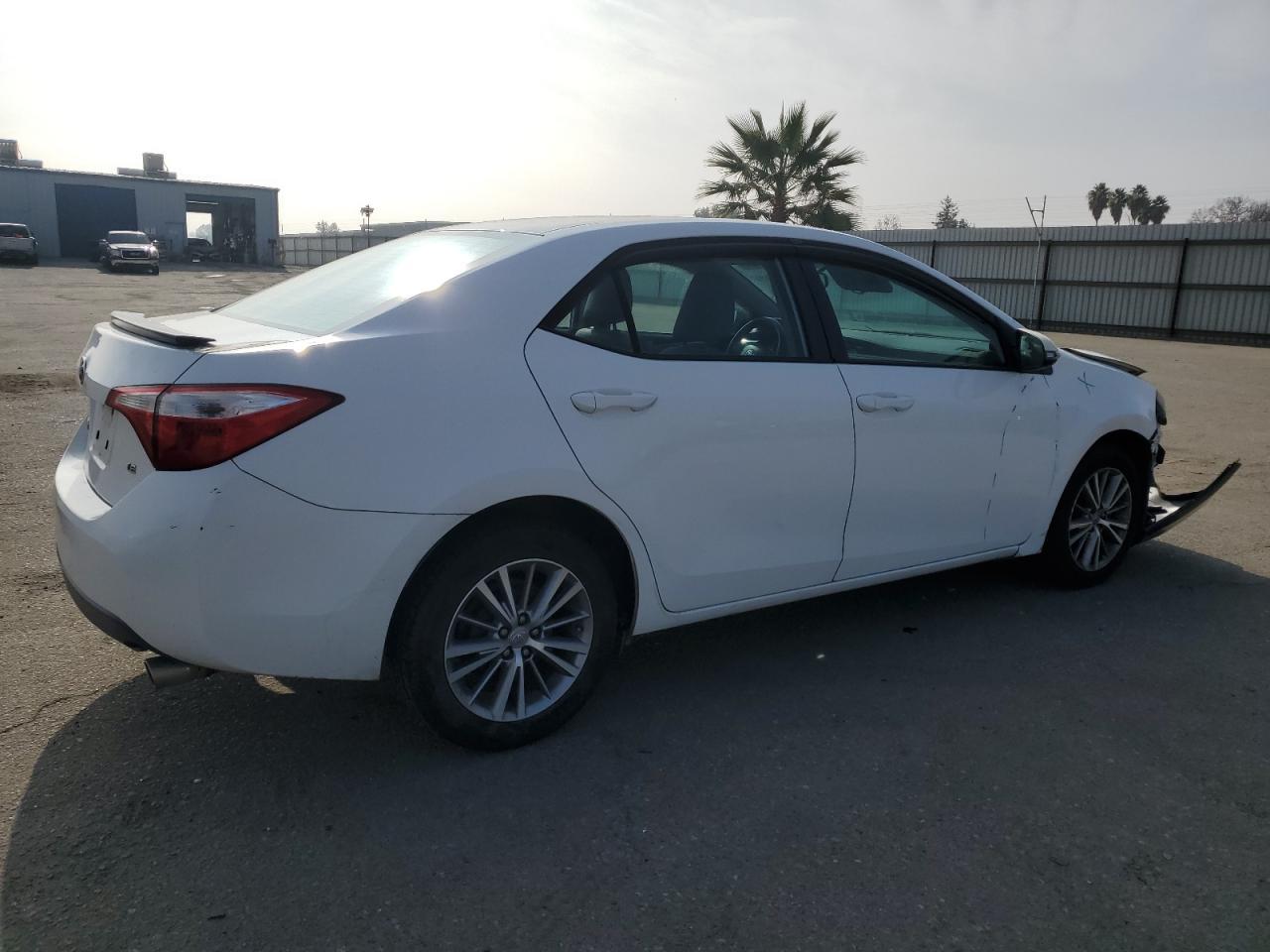 2014 TOYOTA COROLLA L - Image 3