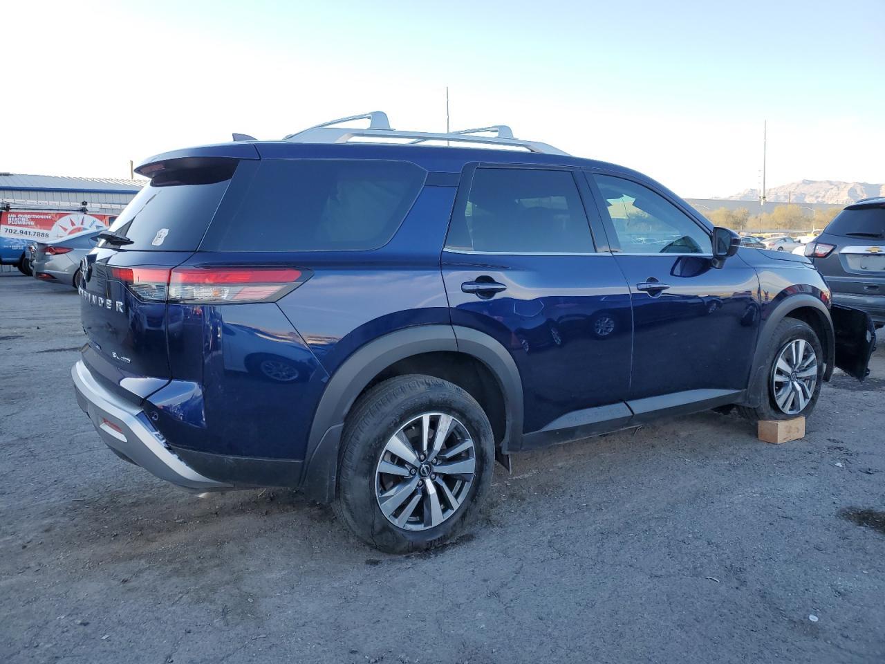 2024 NISSAN PATHFINDER - Image 3