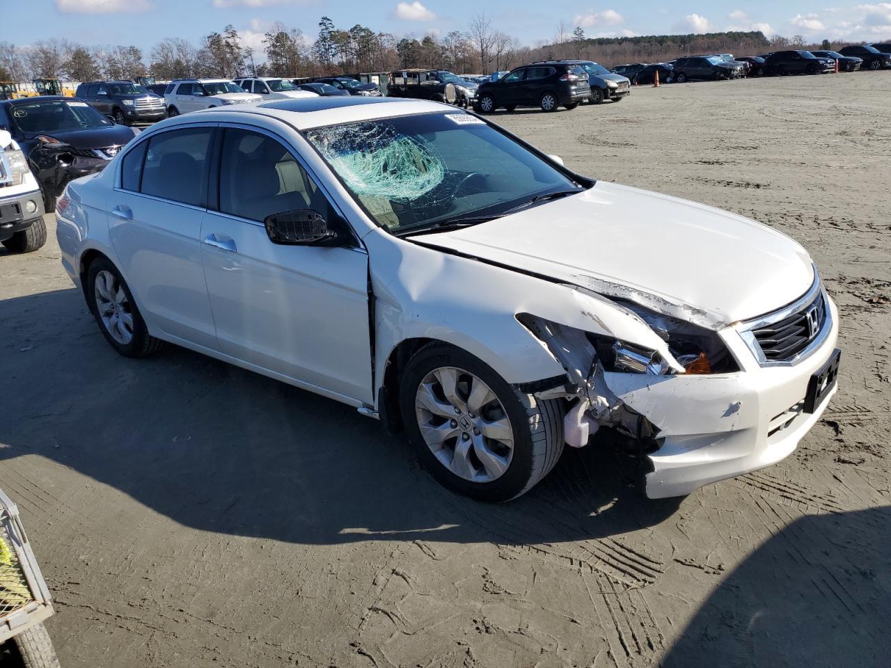2010 HONDA ACCORD EXL - Image 4