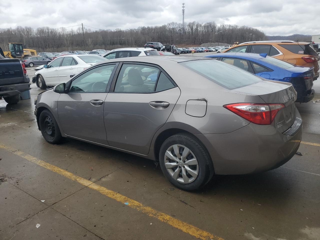 2016 TOYOTA COROLLA L - Фото 2
