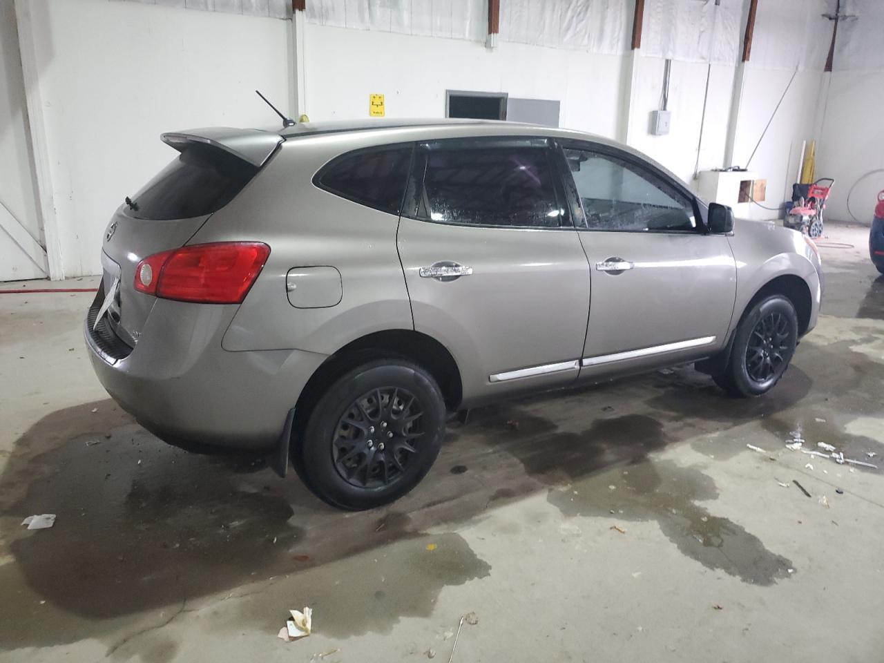 2013 NISSAN ROGUE S - Image 3