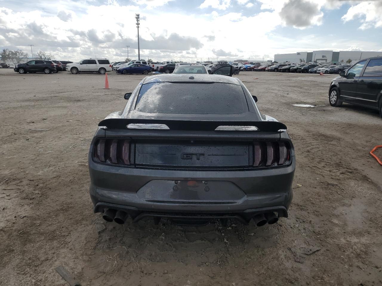 2018 FORD MUSTANG - Фото 6