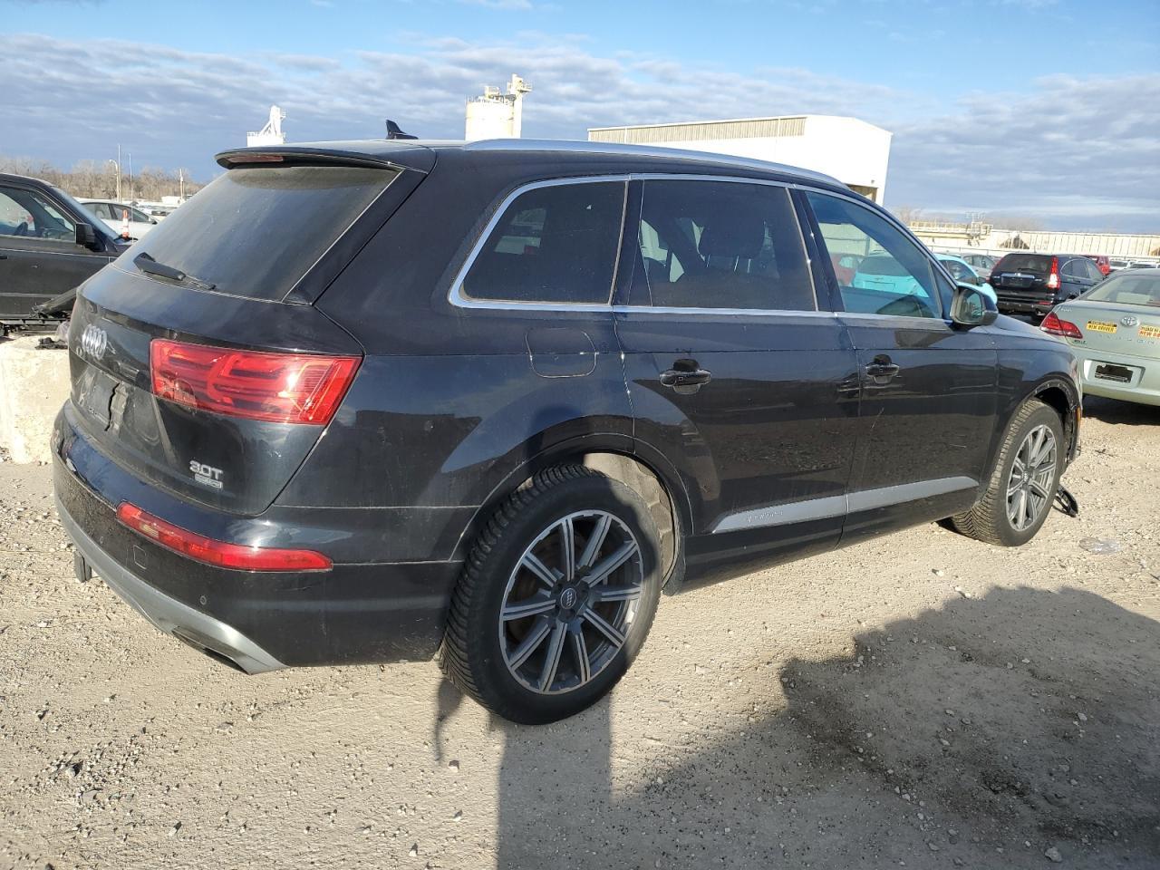 2017 AUDI Q7 PRESTIG - Фото 3