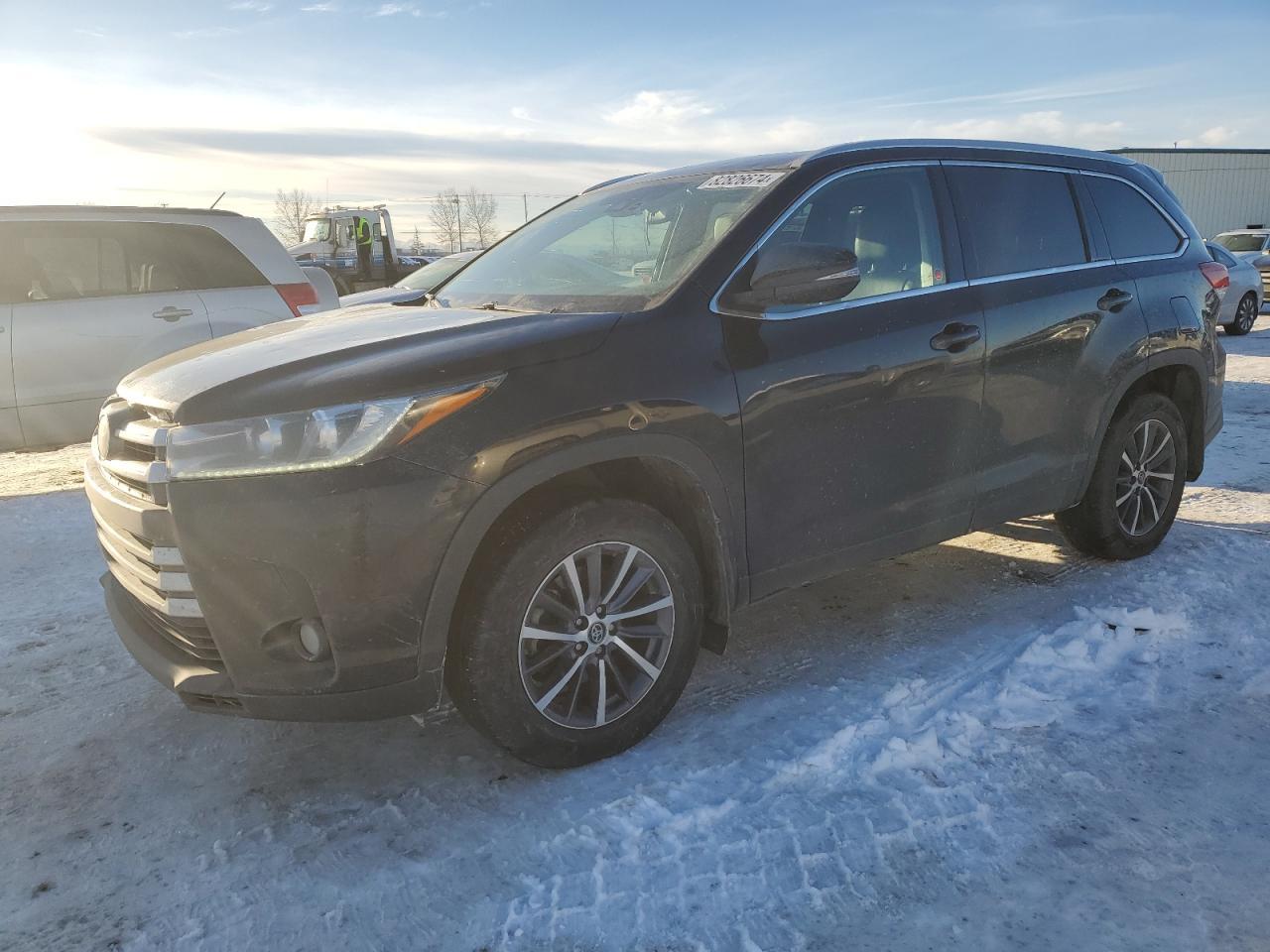 2019 TOYOTA HIGHLANDER