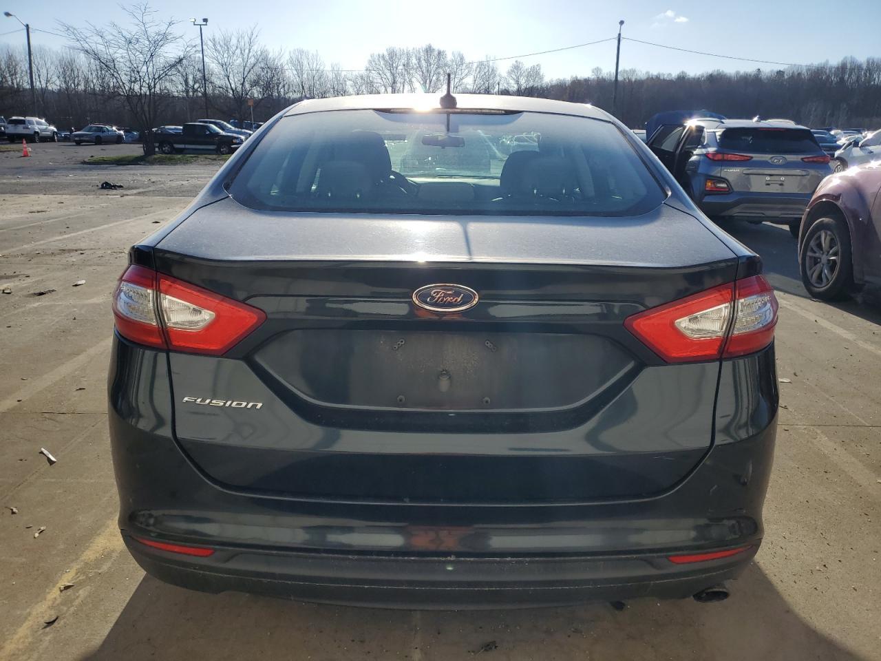 2014 FORD FUSION S - Image 6