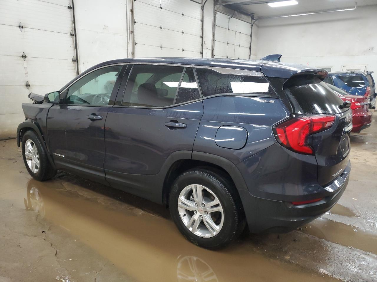 2019 GMC TERRAIN SL - Фото 2