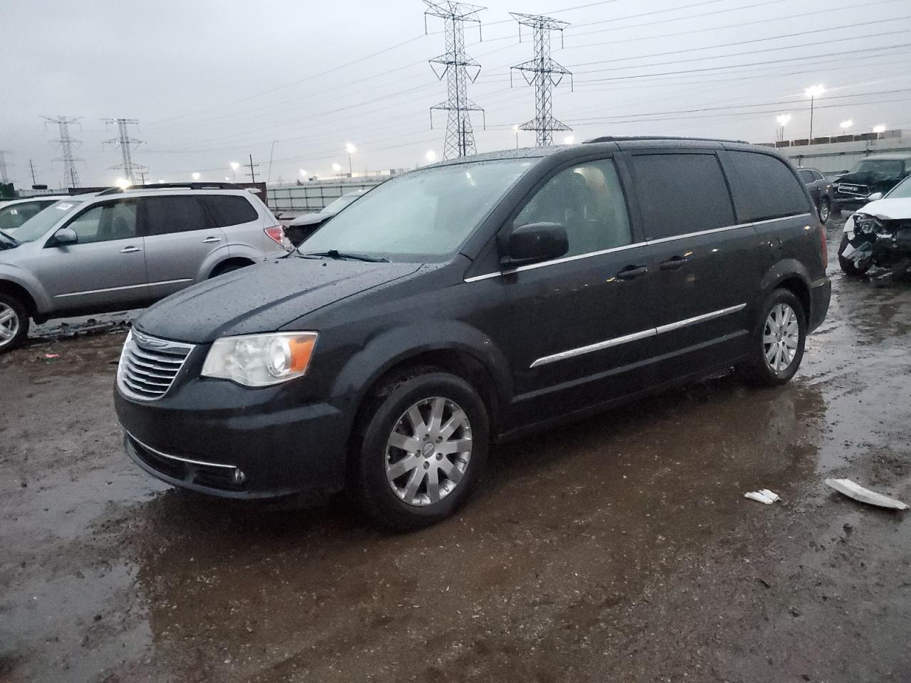 2014 CHRYSLER TOWN & COU